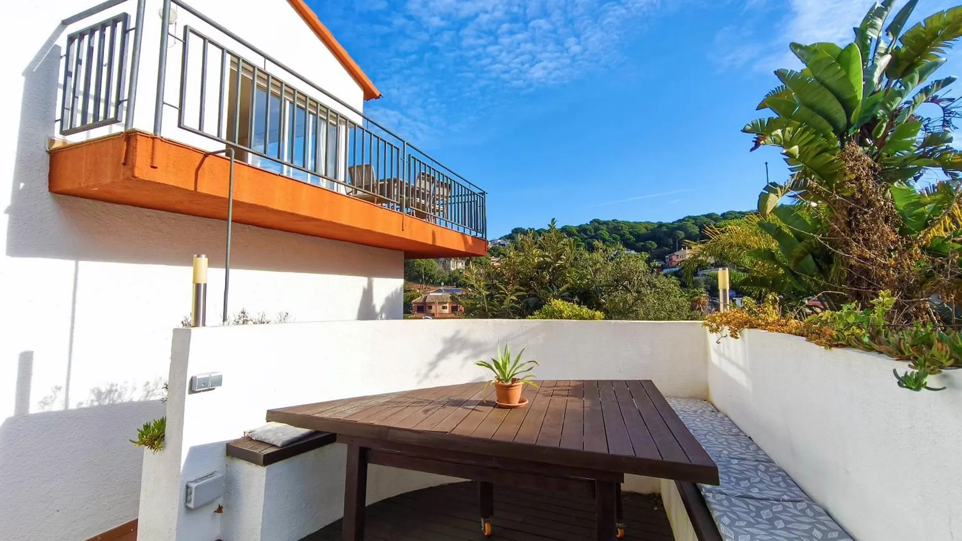 Appartement Pinzon, Gezellige Familievilla Met Groot Zwembad. Lloret de Mar