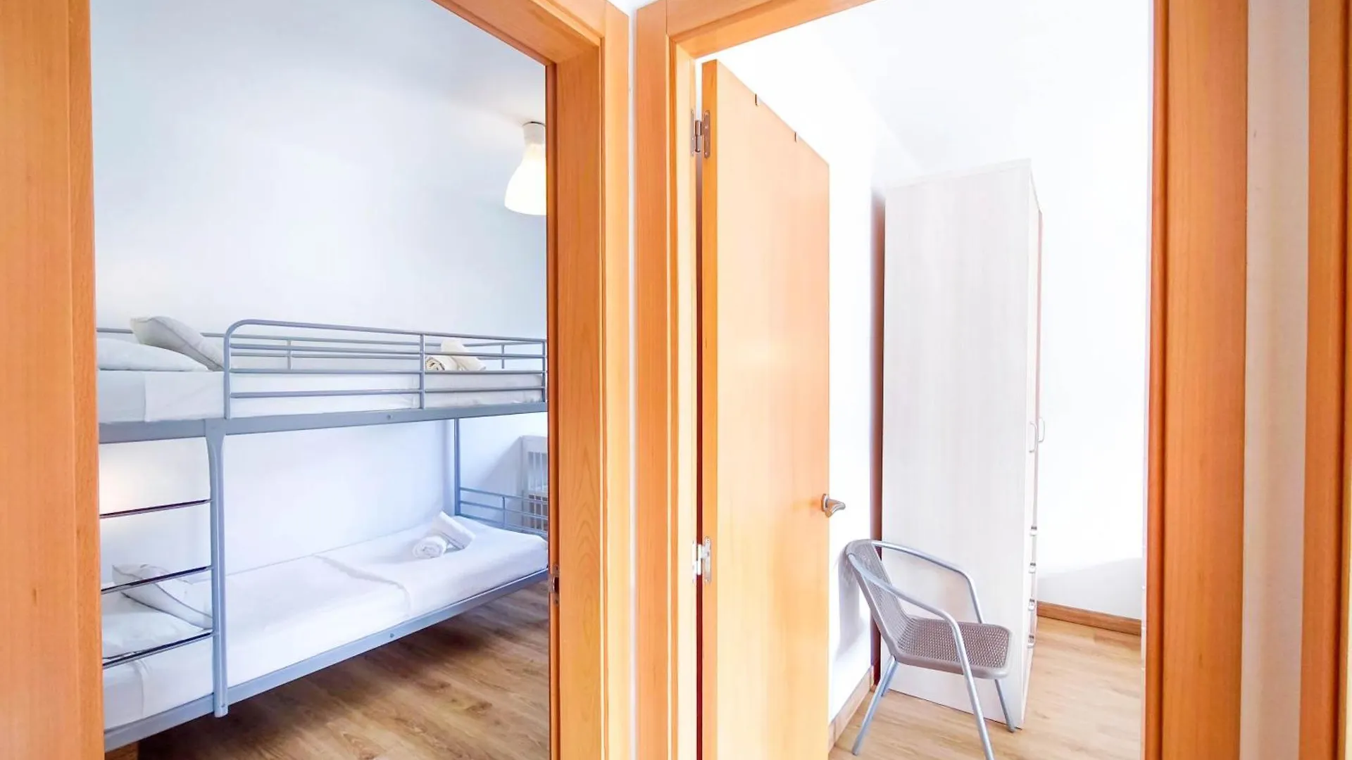 Pinzon, Gezellige Familievilla Met Groot Zwembad. Lloret de Mar 0*,  Spanje