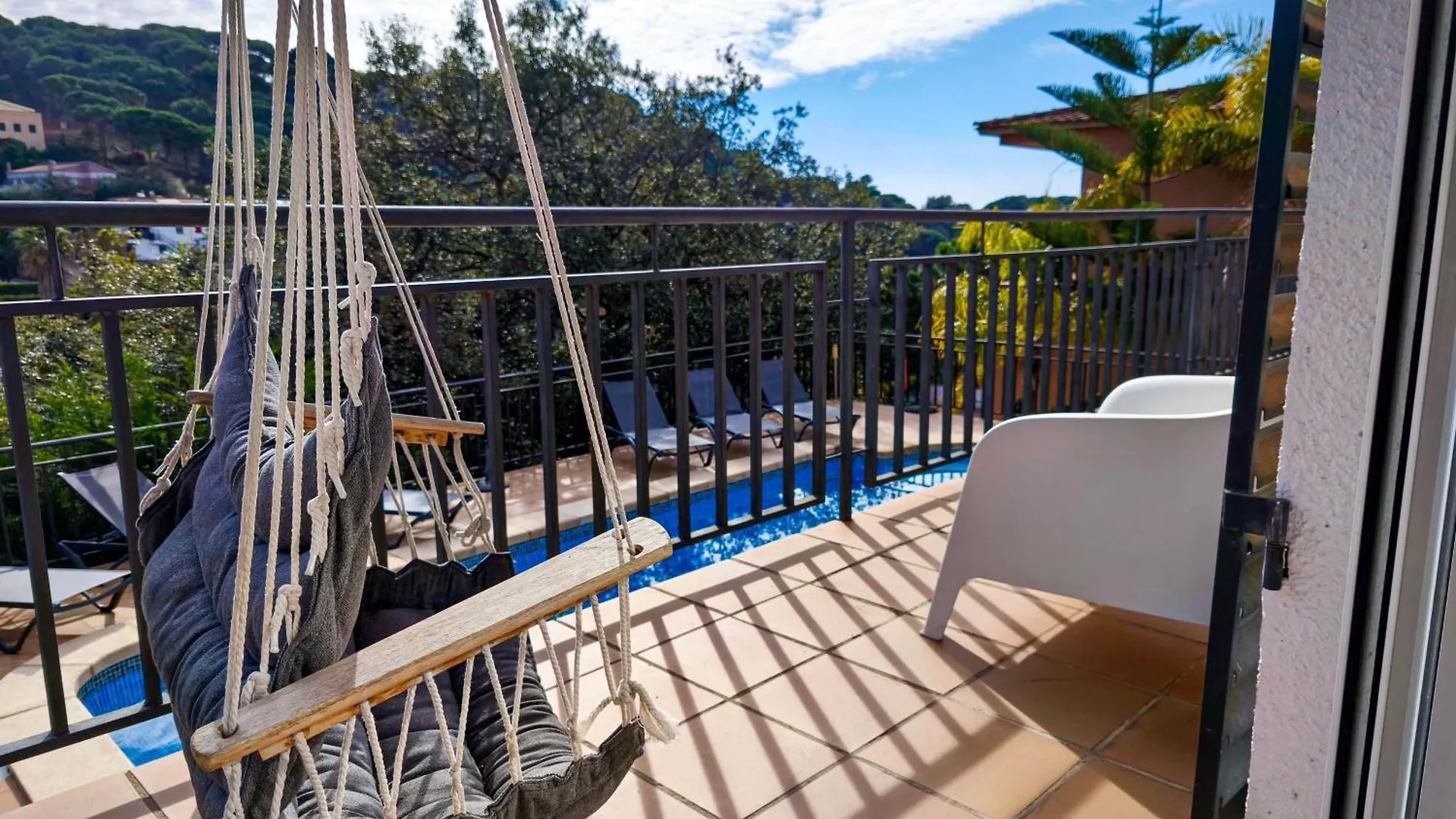 Pinzon, Gezellige Familievilla Met Groot Zwembad. Lloret de Mar Appartement