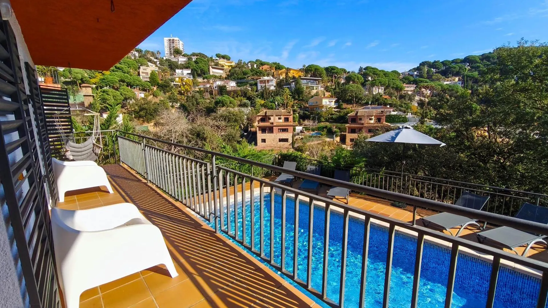 Pinzon, Gezellige Familievilla Met Groot Zwembad. Lloret de Mar 0*,  Spanje