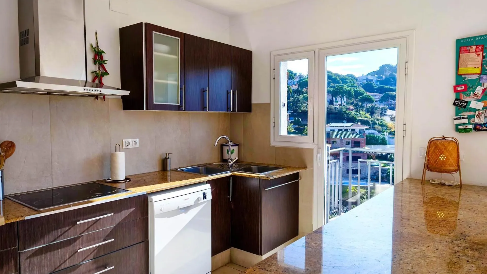Pinzon, Gezellige Familievilla Met Groot Zwembad. Lloret de Mar