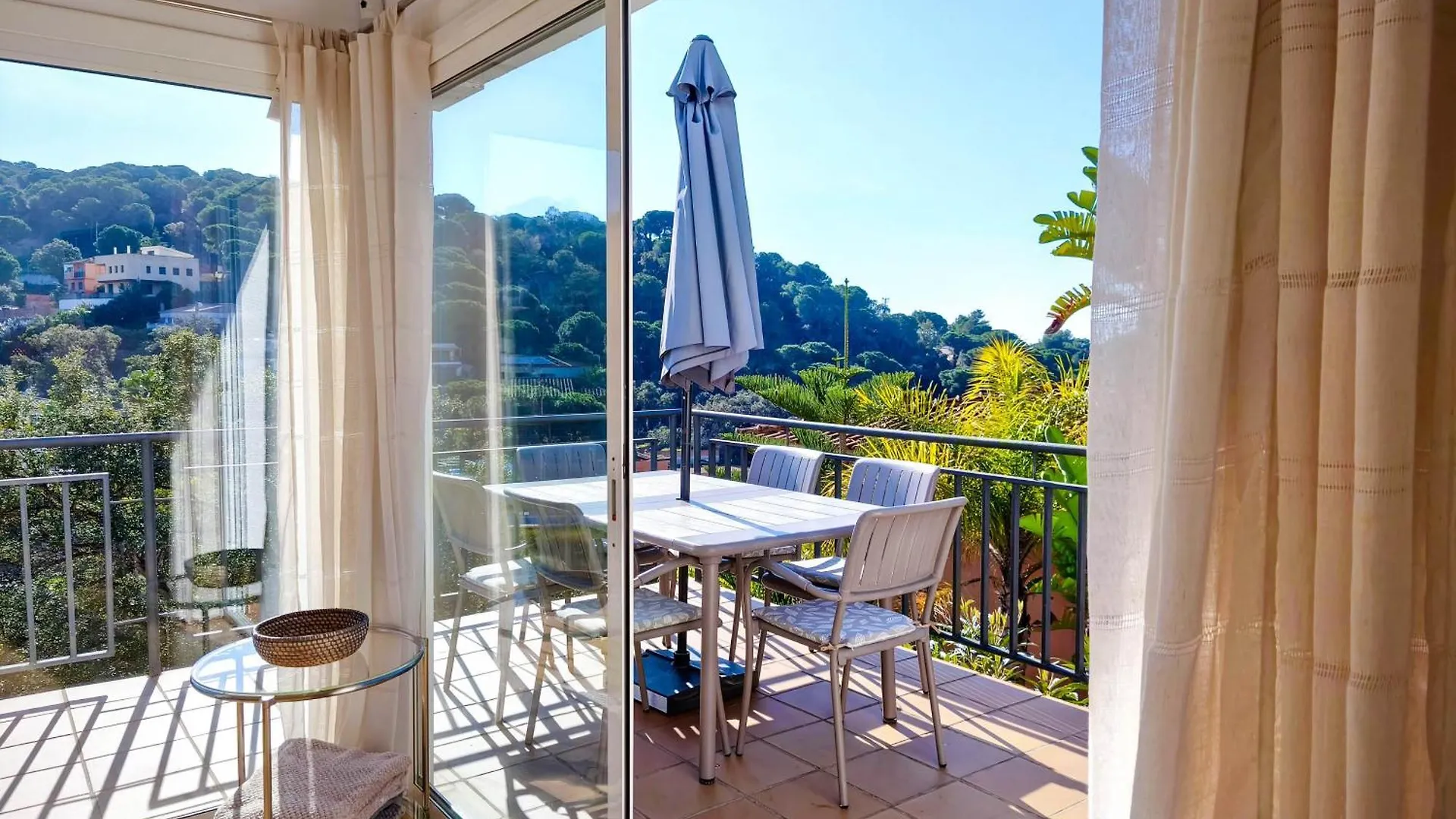 Pinzon, Gezellige Familievilla Met Groot Zwembad. Lloret de Mar Spanje