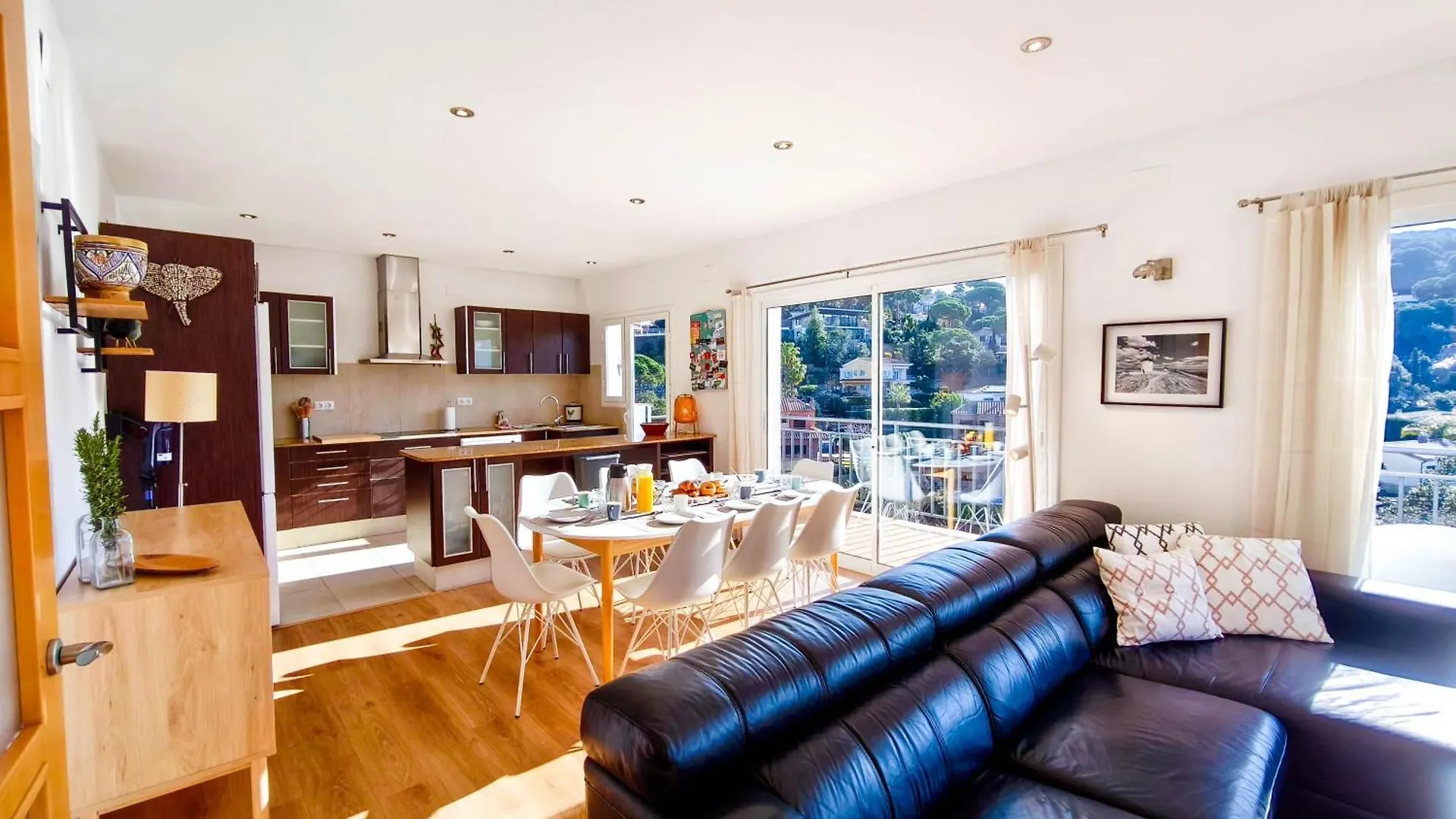 Appartement Pinzon, Gezellige Familievilla Met Groot Zwembad. Lloret de Mar Spanje