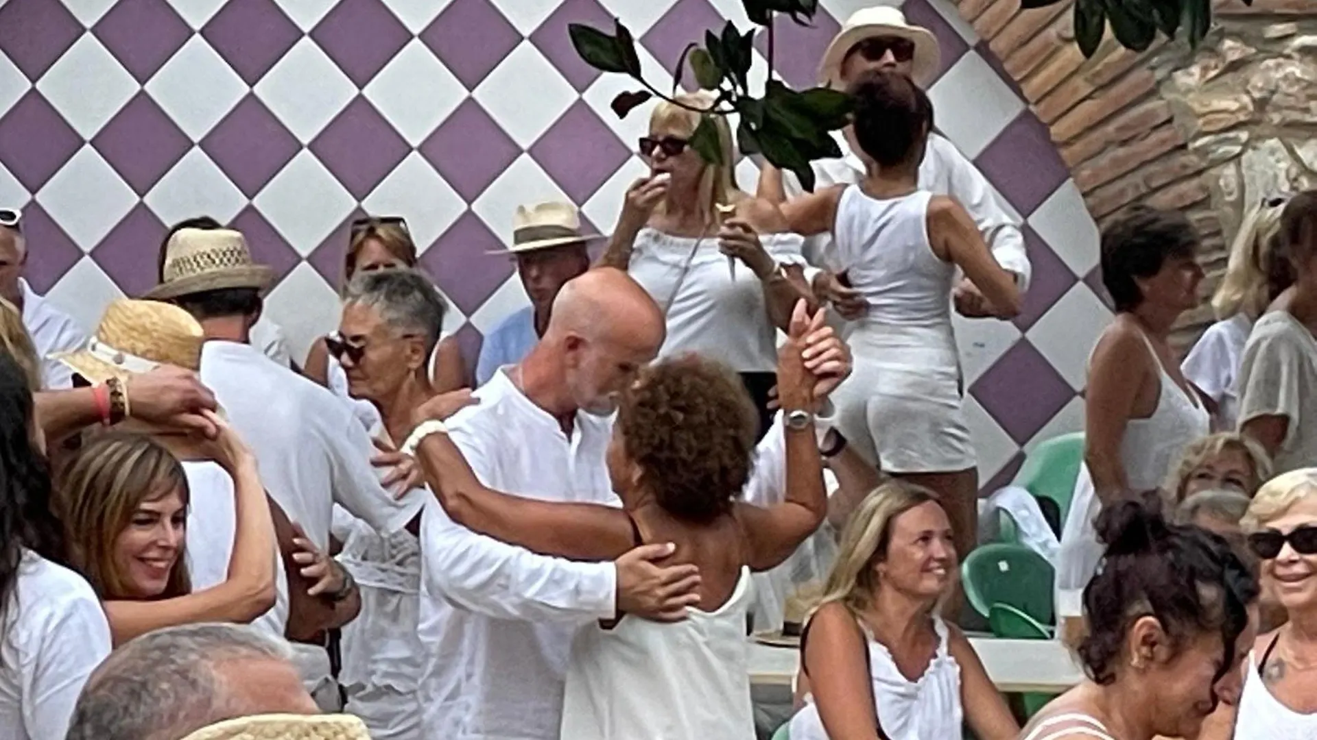 Pinzon, Gezellige Familievilla Met Groot Zwembad. Lloret de Mar Apartamento